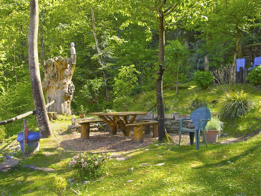 Hostel Baracca Backpacker Aurigeno Zewnętrze zdjęcie